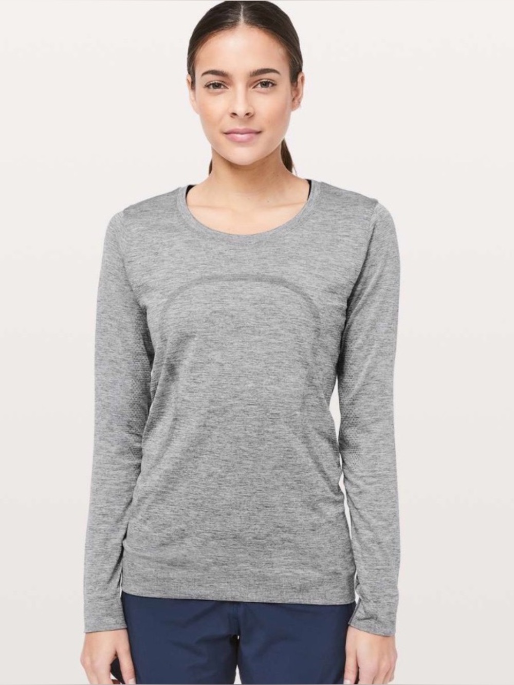 Lululemon Swiftly Tech Long Sleeve (Breeze) *Relaxed Fit Slate / White size 6